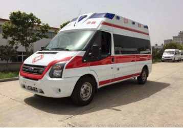 宕昌县救护车租赁